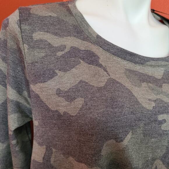 June and Delaney Long Sleeve Top Camo Print - Picture 4 of 6
